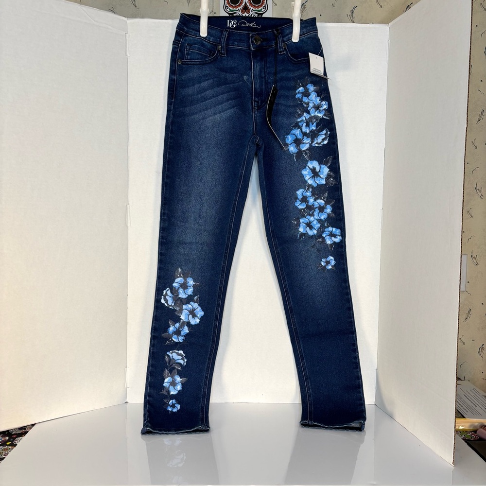 Diane Gilman- Dg2- Dark Blue Painted On Floral Jeans - Size 2